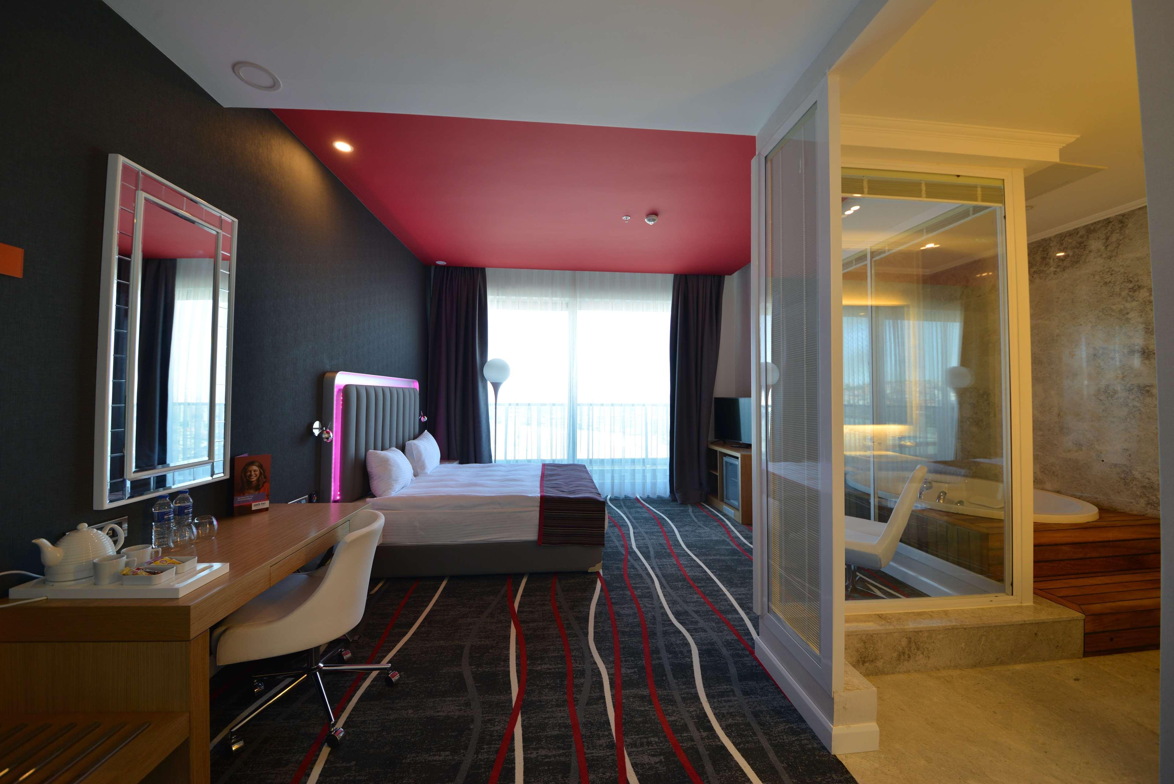 Park Inn By Radisson Ankara Cankaya Extérieur photo